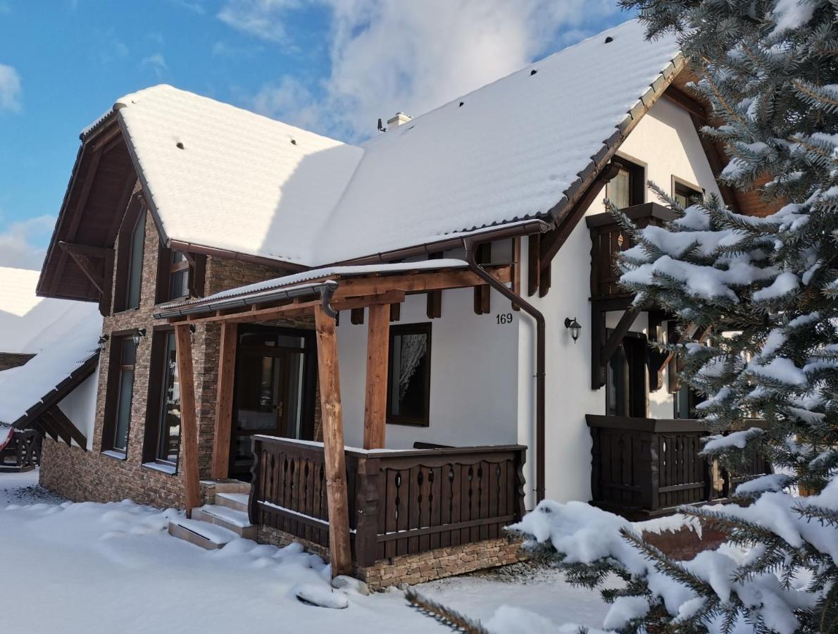 Apartmanovy Dom Vila Maros Pavčina Lehota Eksteriør billede