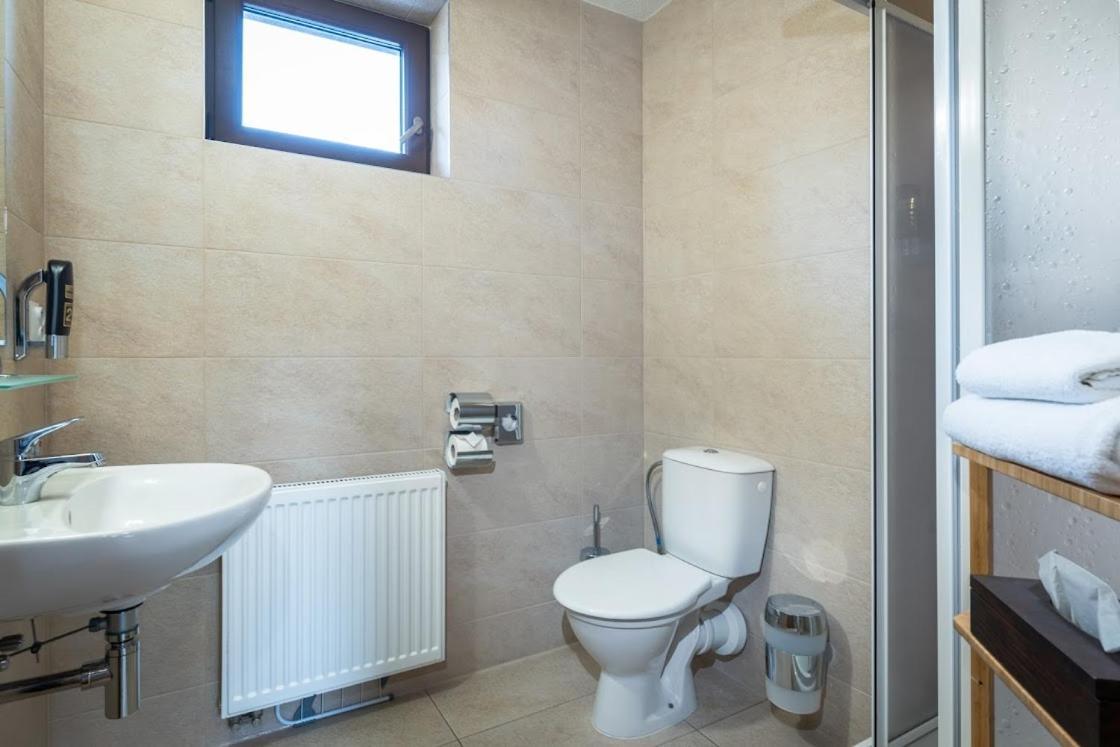 Apartmanovy Dom Vila Maros Pavčina Lehota Eksteriør billede