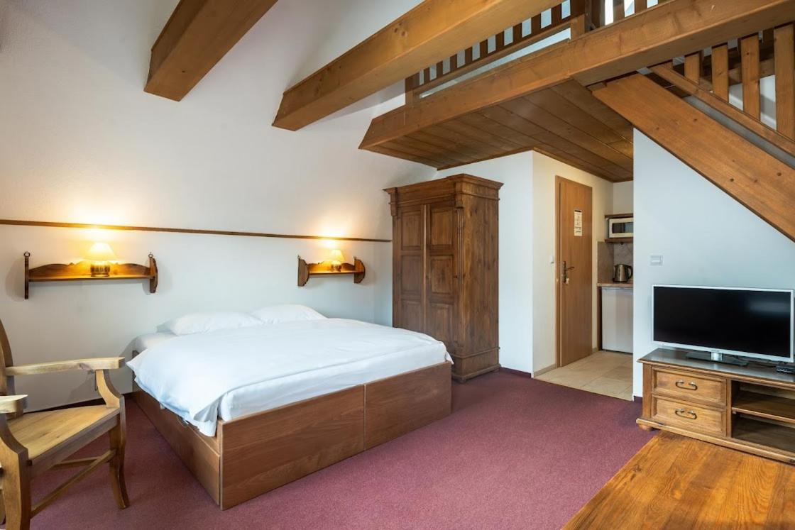 Apartmanovy Dom Vila Maros Pavčina Lehota Eksteriør billede